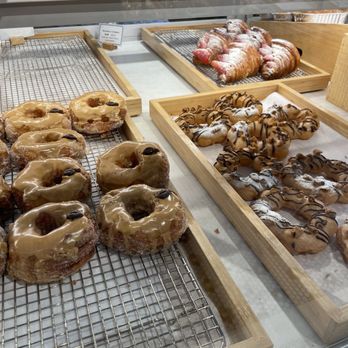 Paris Baguette - Bakeries Near Me - Quincy, Massachusetts Paris Baguette - Bakeries Near Me - Quincy, Massachusetts