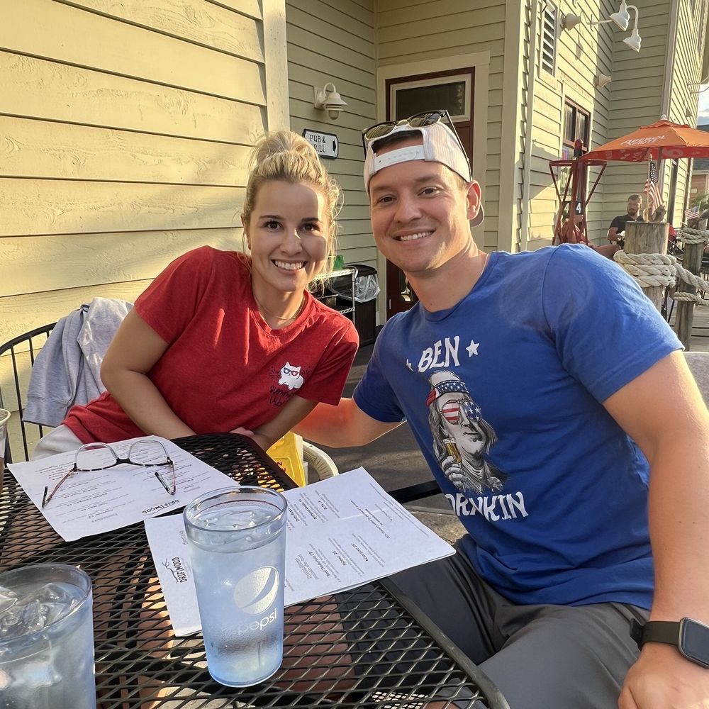 Driftwood South Pier - Patio - Pubs Near Me - Sheboygan, Wisconsin