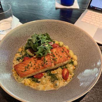 Earls Kitchen + Bar - New American Near Me - Miami, Florida Earls Kitchen + Bar - New American Near Me - Miami, Florida
