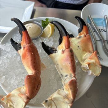 Thirsty Mermaid Raw Bar Restaurant - Seafood Near Me - Key West, Florida Thirsty Mermaid Raw Bar Restaurant - Seafood Near Me - Key West, Florida