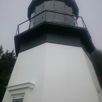 Cape Meares Lighthouse - Landmarks & Historical Buildings Near Me - Tillamook, Oregon