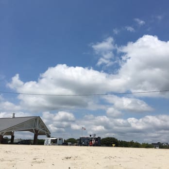 Buckroe Beach and Park - Food trucks - Parks Near Me - Hampton, Virginia