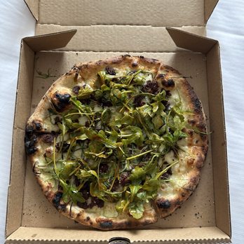 Young Joni - Pizza Near Me - Minneapolis, Minnesota Young Joni - Pizza Near Me - Minneapolis, Minnesota