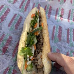 Grilled Chicken Banh Mi
