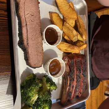 Roasted Breadfruit Smokehouse and Grill - Create Your Own (CYO) Brisket, ribs, broccoli, roasted breadfruit - Smokehouse Near Me - Wharton, New Jersey