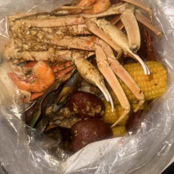 The Chubby Crab - Sample The Sea (For 2) - Seafood Near Me - New York, New York The Chubby Crab - Sample The Sea (For 2) - Seafood Near Me - New York, New York