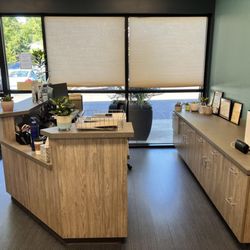 FYZICAL Therapy & Balance Centers - West Linn - Front desk reception in West Linn