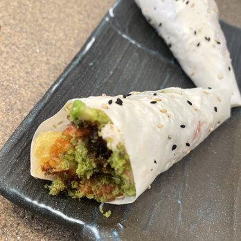 Ken Sushi Workshop - Sexy mama handroll. The matcha crunchies were soooo good. - Japanese Near Me - San Diego, California Ken Sushi Workshop - Sexy mama handroll. The matcha crunchies were soooo good. - Japanese Near Me - San Diego, California