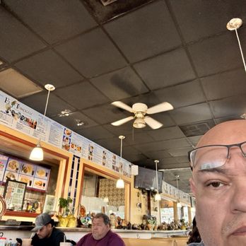 El Torogoz - My mug and inside - Salvadoran Near Me - Lynwood, California El Torogoz - My mug and inside - Salvadoran Near Me - Lynwood, California