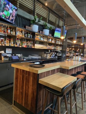 The Victor Tavern - 6th & Lenora by null