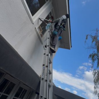 Precise Pro Wash - Two story window cleaning - Window Washing Near Me Precise Pro Wash - Two story window cleaning - Window Washing Near Me