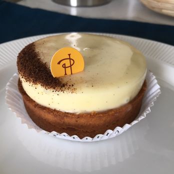 Pierre Hermé - Chocolatiers & Shops Near Me - Paris, 75