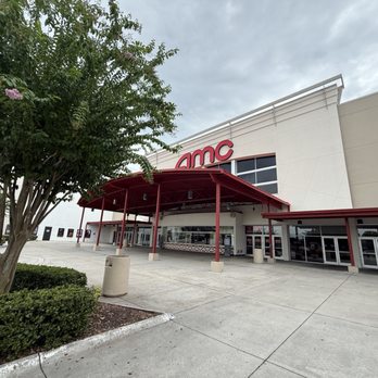 AMC Veterans 24 - Cinema Near Me - Tampa, Florida AMC Veterans 24 - Cinema Near Me - Tampa, Florida