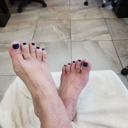 Edgy Nails & Spa - Finished pedicure