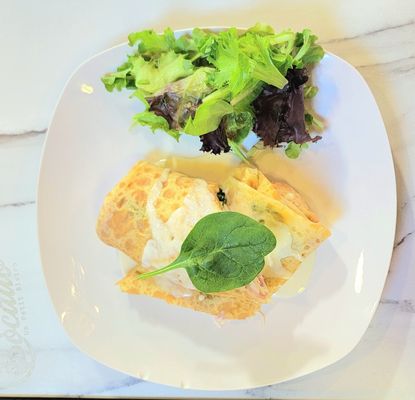 Bocado: Un Petit Bistro by null