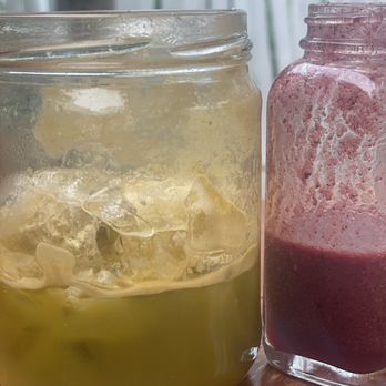 Burrito Amor - Energizing juice, anti-aging elixir - Bars Near Me - Tulum, ROO