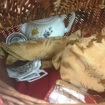 Tea at 1024 - Tea Rooms Near Me - Honolulu, Hawaii Tea at 1024 - Tea Rooms Near Me - Honolulu, Hawaii