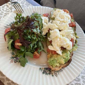Studio Cafe - Avocado toast with egg whites - Breakfast & Brunch Near Me - Westport, Connecticut Studio Cafe - Avocado toast with egg whites - Breakfast & Brunch Near Me - Westport, Connecticut