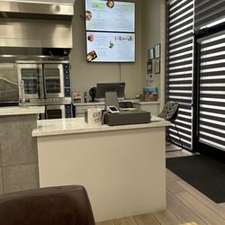 Healthy Hut Kitchen - Order up!