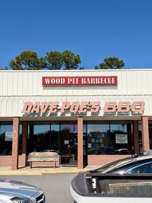 Dave Poe's BBQ by null