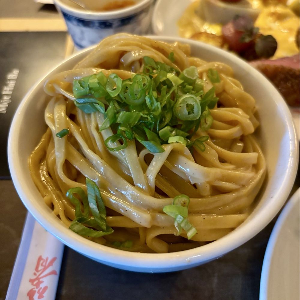 Mot Hai Ba - Garlic noodles - Vietnamese Near Me - Dallas, Texas Mot Hai Ba - Garlic noodles - Vietnamese Near Me - Dallas, Texas