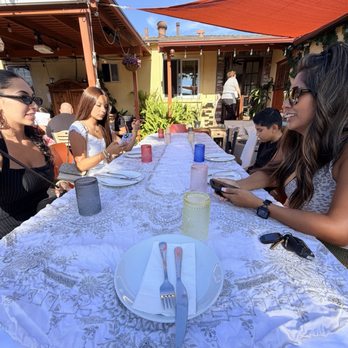 Marcello Pizza Napoli - Family dinner! - Caterers Near Me Marcello Pizza Napoli - Family dinner! - Caterers Near Me