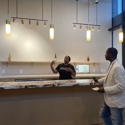 Coco Noir Wine Shop & Bar