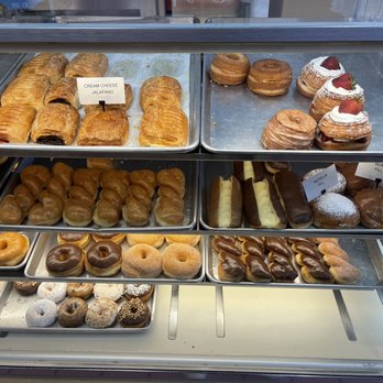 Luv n Donuts - Donuts croissants - Donuts Near Me - Santa Ana, California Luv n Donuts - Donuts croissants - Donuts Near Me - Santa Ana, California