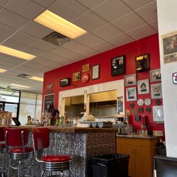 Nana's Kitchen - Front counter