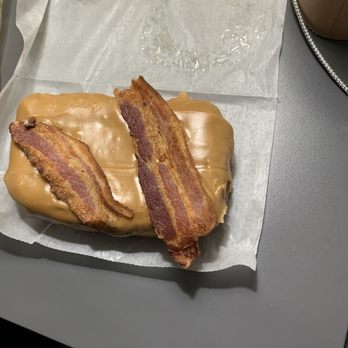 Voodoo Doughnut - Hug maple bacon bar - Donuts Near Me - Portland, Oregon