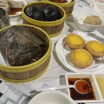 Bistro 1968 - egg tarts and other buns - Dim Sum Near Me - San Gabriel, California Bistro 1968 - egg tarts and other buns - Dim Sum Near Me - San Gabriel, California