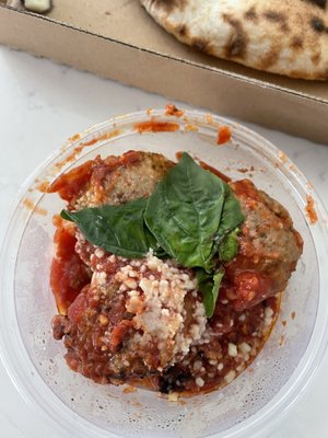 Ash! Pizza Parlor by null