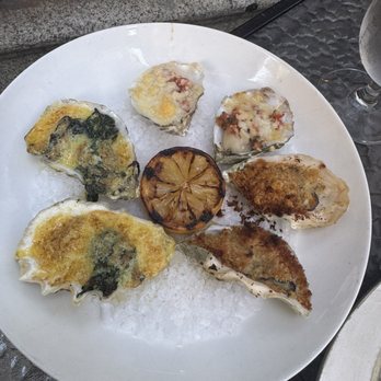 SHUCKERS OYSTER BAR - New American Near Me - Seattle, Washington SHUCKERS OYSTER BAR - New American Near Me - Seattle, Washington