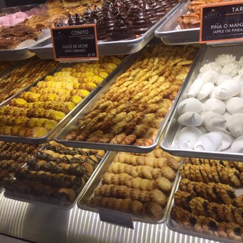 Empanada Harry's Bakery and Cafe - Say what?? - Venezuelan Near Me - Miami, Florida