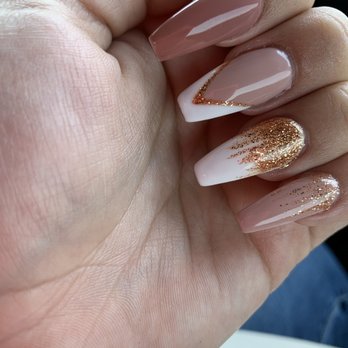 D'Vine Nail Spa - Nail Salons Near Me - El Paso, Texas D'Vine Nail Spa - Nail Salons Near Me - El Paso, Texas