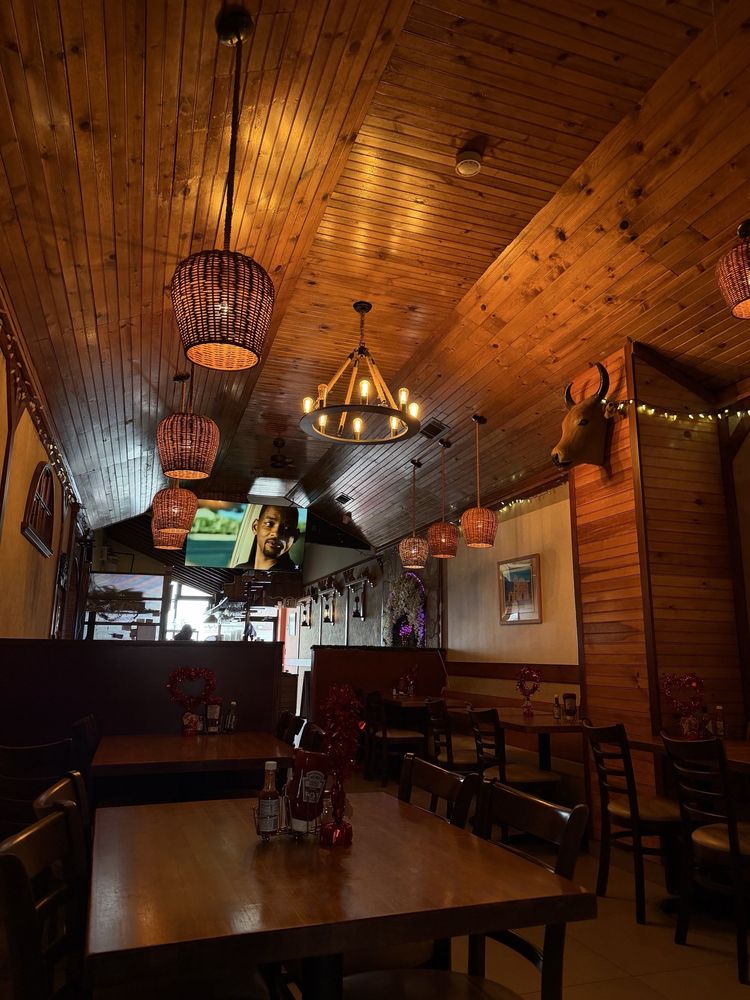 El Rancho Catracho Honduran Restaurant