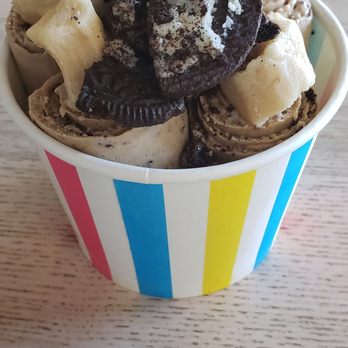 Iceland Ice Cream - Coffee ice cream, cookie dough and oreo topping - Ice Cream & Frozen Yogurt Near Me - Arlington, Texas Iceland Ice Cream - Coffee ice cream, cookie dough and oreo topping - Ice Cream & Frozen Yogurt Near Me - Arlington, Texas
