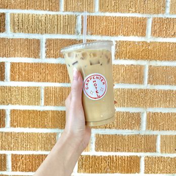 Carpenter Coffee Bar - Vanilla Latte - Coffee & Tea Near Me - Austin, Texas