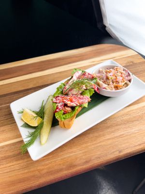 Edison's Gastropub by null