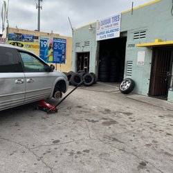 Tires of South Florida - This business moved locations. It's now further up the street on the right: called "Damian Tires".