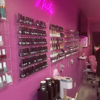 Organic Nails Studio - Nail Technicians Near Me - Los Angeles, California Organic Nails Studio - Nail Technicians Near Me - Los Angeles, California