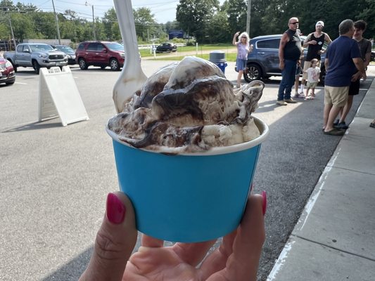 Lago's Ice Cream by null