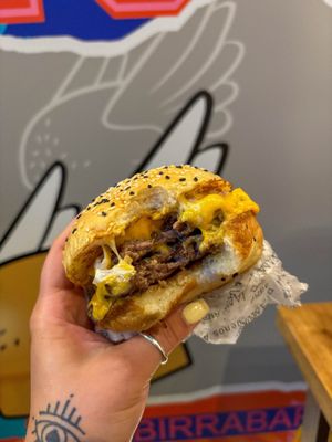La Birra Bar (Burgers) - Wynwood by null