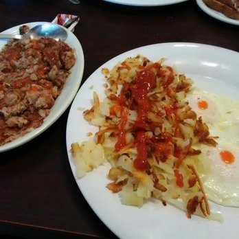 George's Kitchen - Corned beef hash breakfast - Diners Near Me - Cleveland, Ohio George's Kitchen - Corned beef hash breakfast - Diners Near Me - Cleveland, Ohio