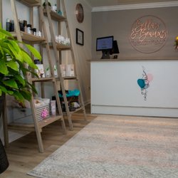 Bellas & Beaux Beauty Bar