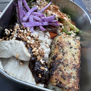 Kitoko Maui - Mahi - Food Trucks Near Me - Kihei, Hawaii