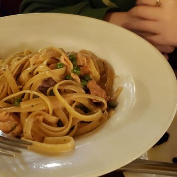 Firenze Ristorante - Fettuccine Al Salmone - Italian Near Me - Bellevue, Washington