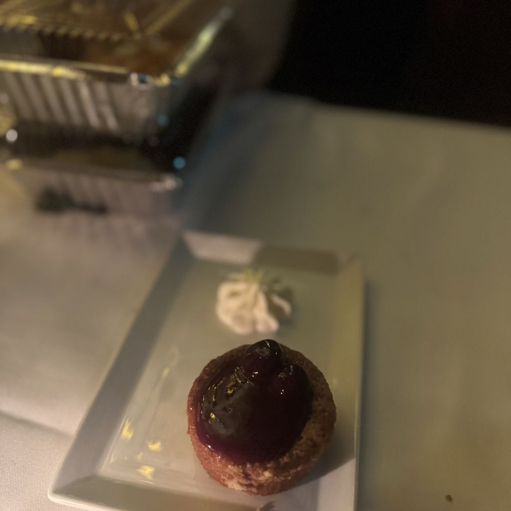 Roots Steakhouse - Roots Warm Butter Cake - Steakhouses Near Me - Ridgewood, New Jersey