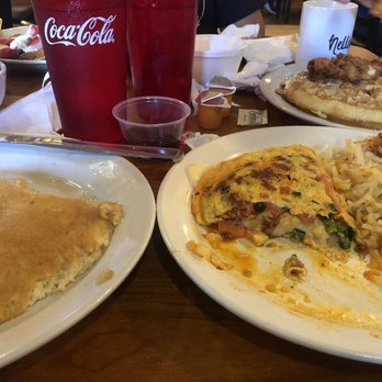 Nellie's Restaurant - Pancakes/chorizo omelette/hash browns - Waffles Near Me - Newburgh, Indiana