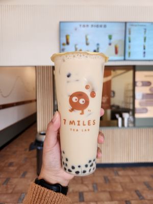 Yifang Taiwan Fruit Tea - Sawtelle by null